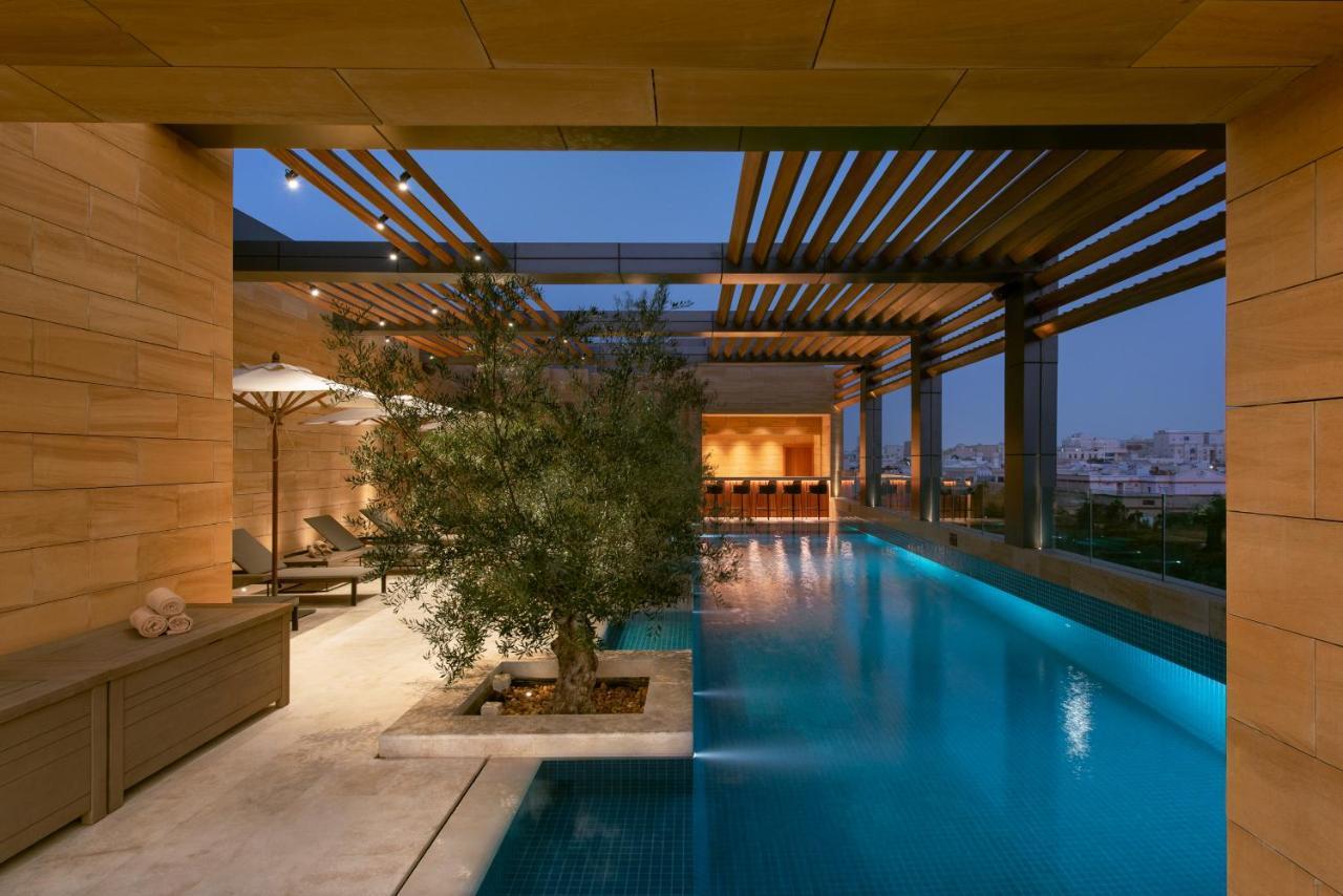 Shirvan Hotel City Yard Jeddah Jidá Exterior foto The pool at the hotel